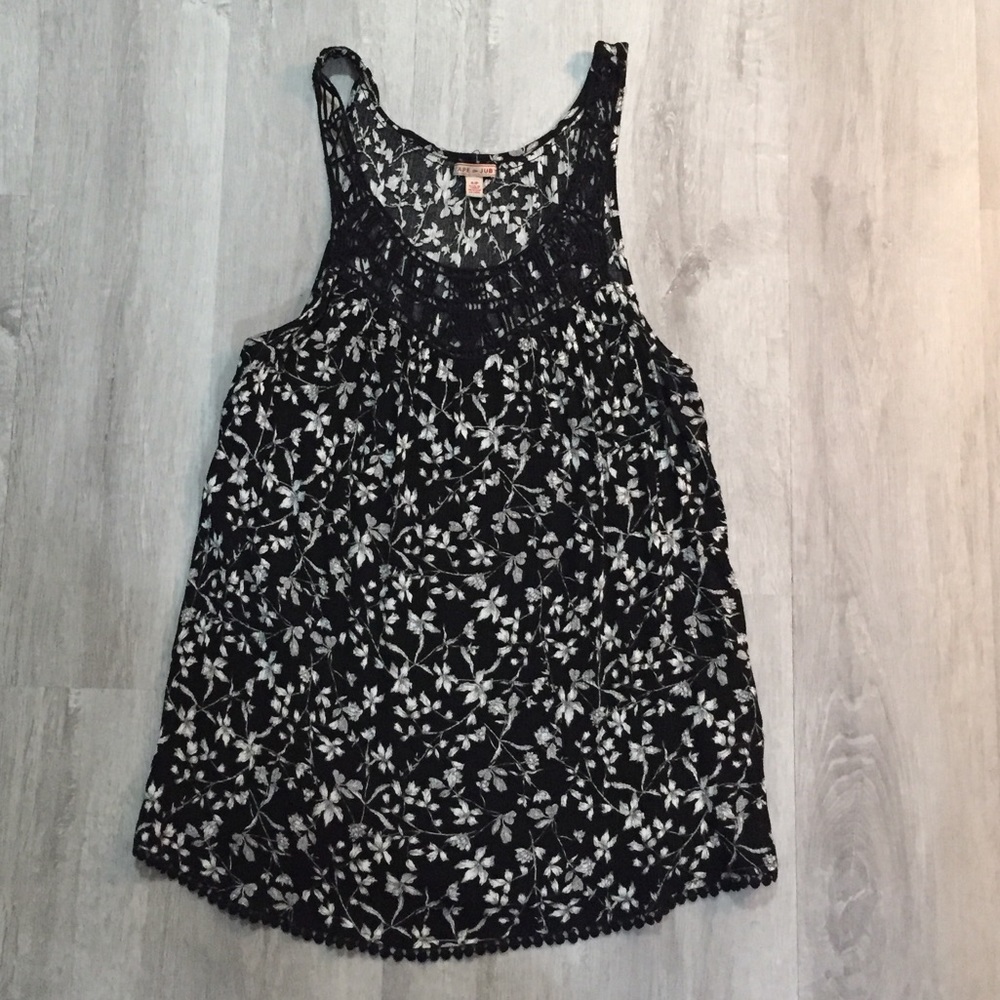Cape Juby Floral Black Sleeveless Blouse with Pom-Pom Fringe Trim Small